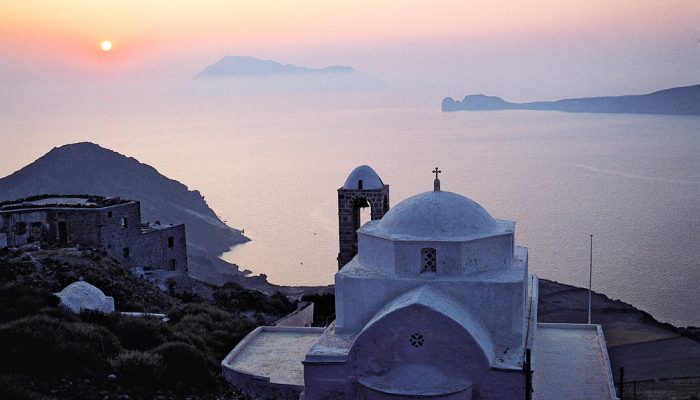 milos island 700X400